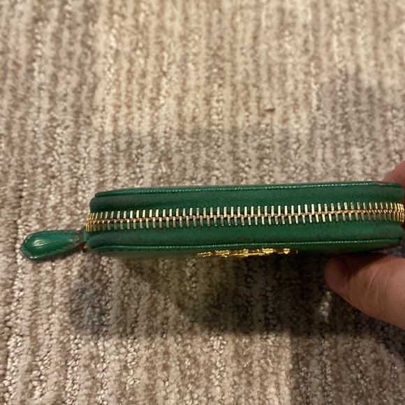 Prada Wallet - Picture 5 of 7